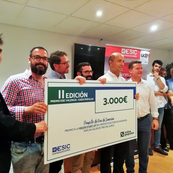 ADBioplastics gana el premio a la mejor startup en el V Foro de Inversión de ESIC Emprendedores.