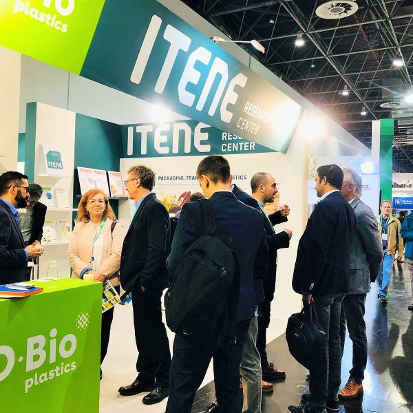 Los fabricantes buscan soluciones biodegradables en la Feria K - ADBioplastics.